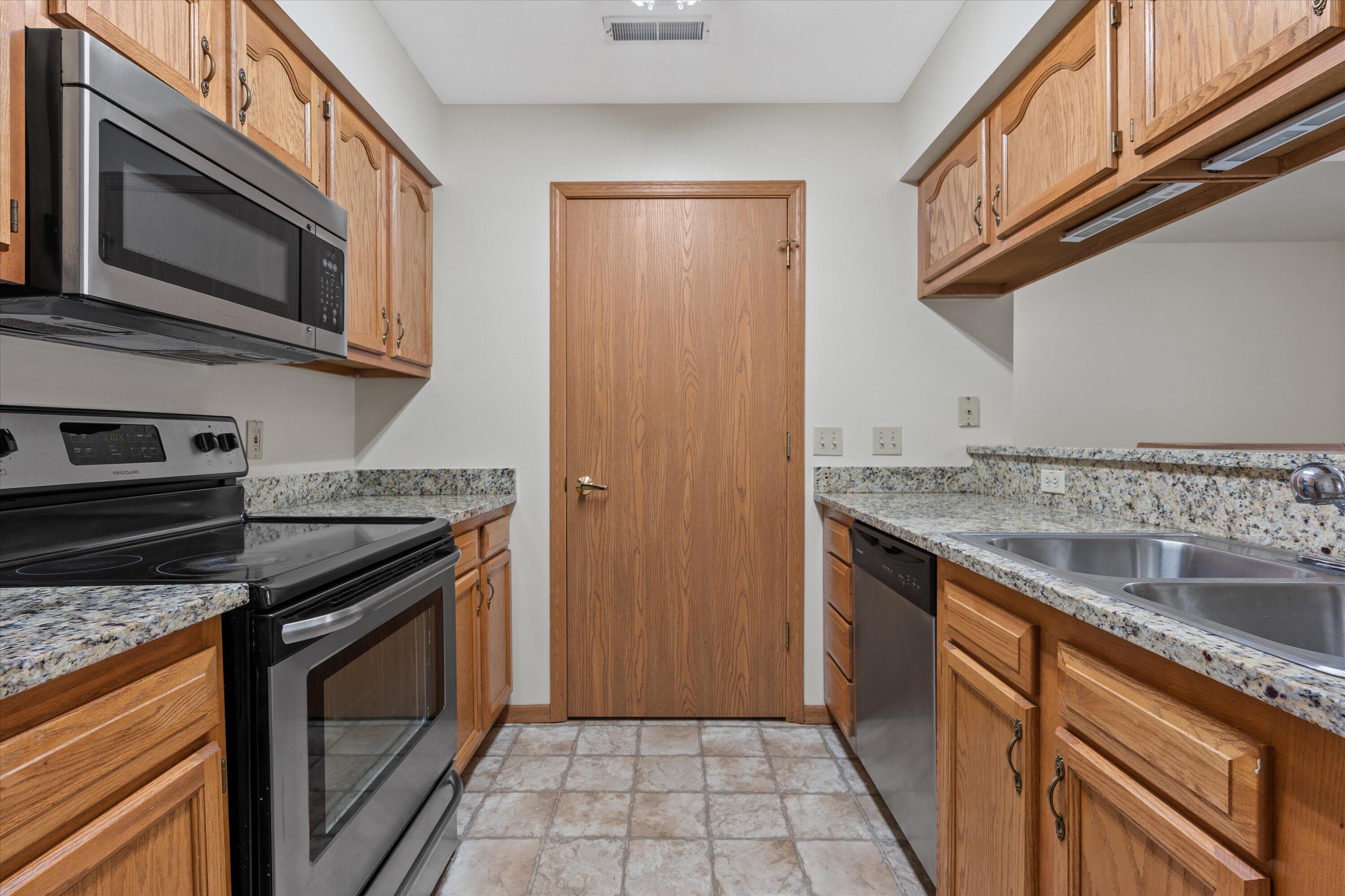 7972 North 107th Street Milwaukee, WI 53224 - Photo 12 of 43 kitchen