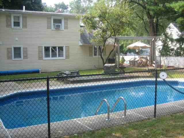 39 Southgate Road Colonie, NY 12211 - Photo 3 of 12 Photo 3