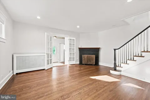 $3,250 | 204 Harding Avenue, Havertown, PA 19083