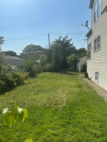 $155,000 | 9220 South King Drive, Chicago, IL 60619