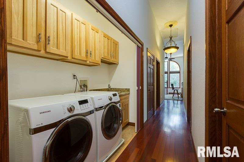 1505 State Avenue Hampton, IL 61256 - Photo 21 of 24 Gallery Image 21