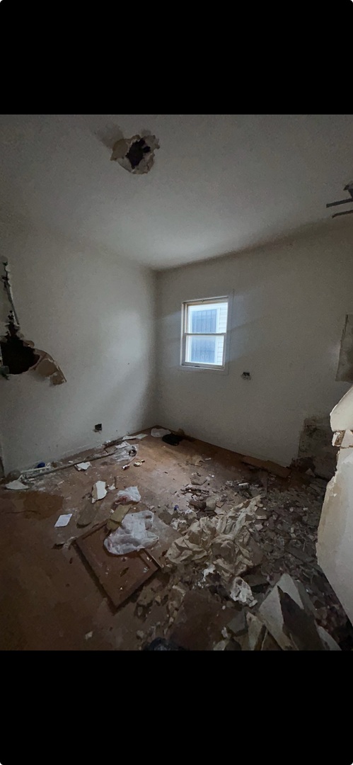 5646 South Union Avenue Chicago, IL 60621 - Photo 3 of 5