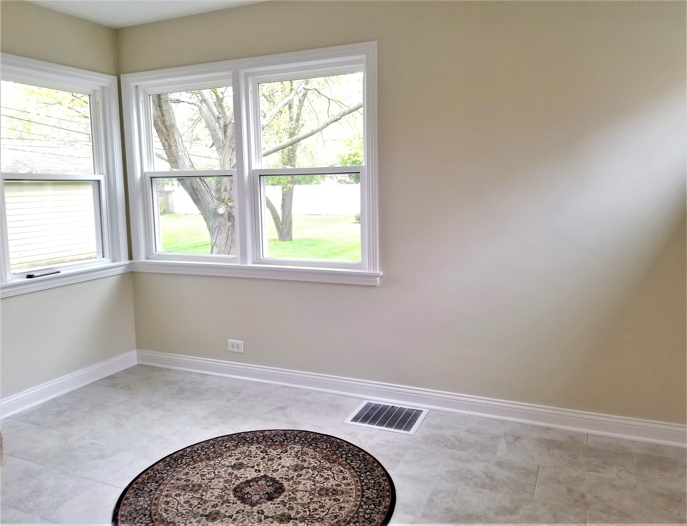 120 North Maple Street Mount Prospect, IL 60056 - Photo 7 of 20