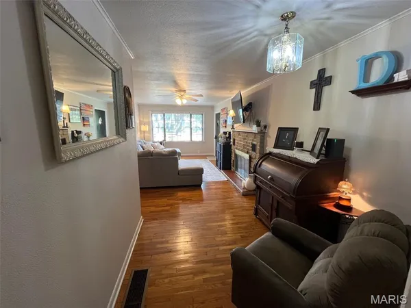 $225,000 | 711 Nicholson Drive, Potosi, MO 63664