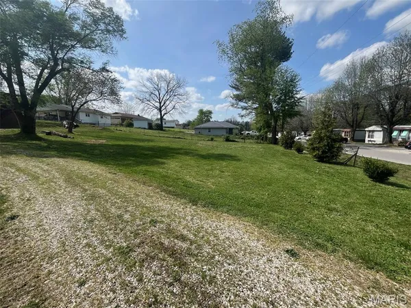 $225,000 | 711 Nicholson Drive, Potosi, MO 63664
