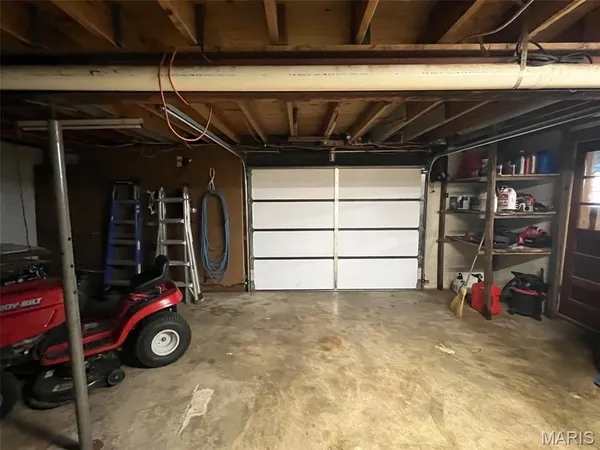 $225,000 | 711 Nicholson Drive, Potosi, MO 63664