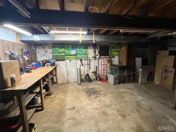 $225,000 | 711 Nicholson Drive, Potosi, MO 63664