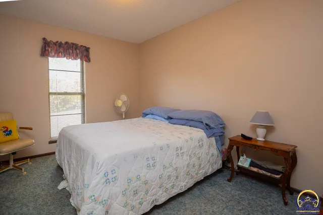 $235,000 | 3330 Southeast Placid Court, Topeka, KS 66605