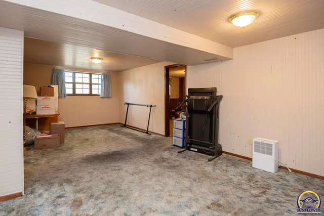 $235,000 | 3330 Southeast Placid Court, Topeka, KS 66605