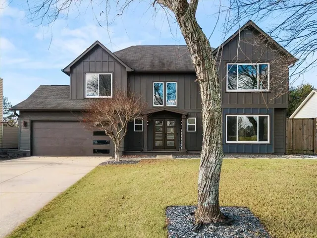 $685,000 | 425 Mikasa Drive, Alpharetta, GA 30022