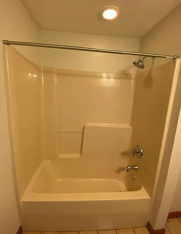 132 Tyngsboro Road, Unit 1 North Chelmsford, MA 01863 - Photo 9 of 16 a bathroom with a shower