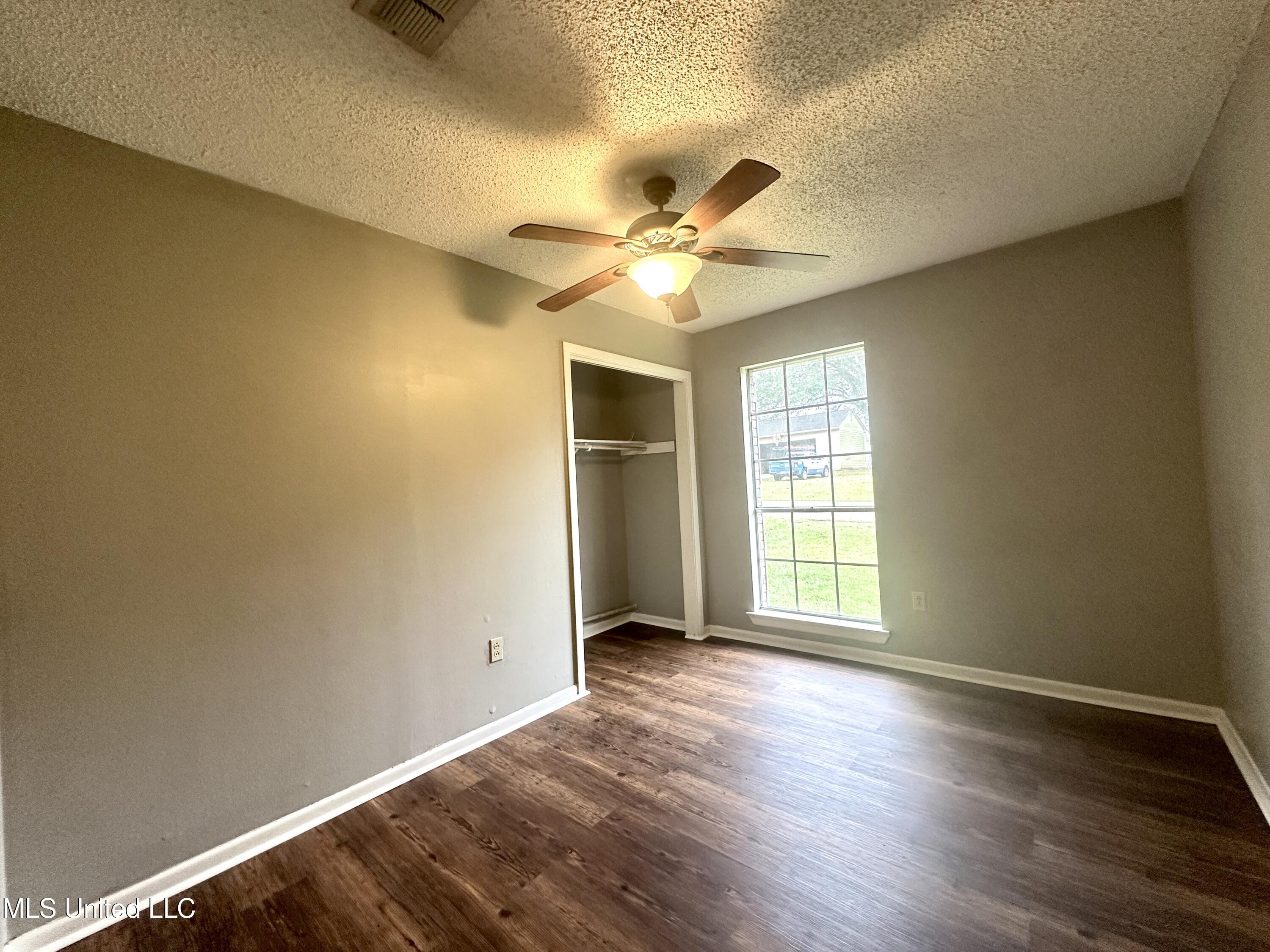 109 11th Street McComb, MS 39648 - Photo 12 of 17 IMG_9114