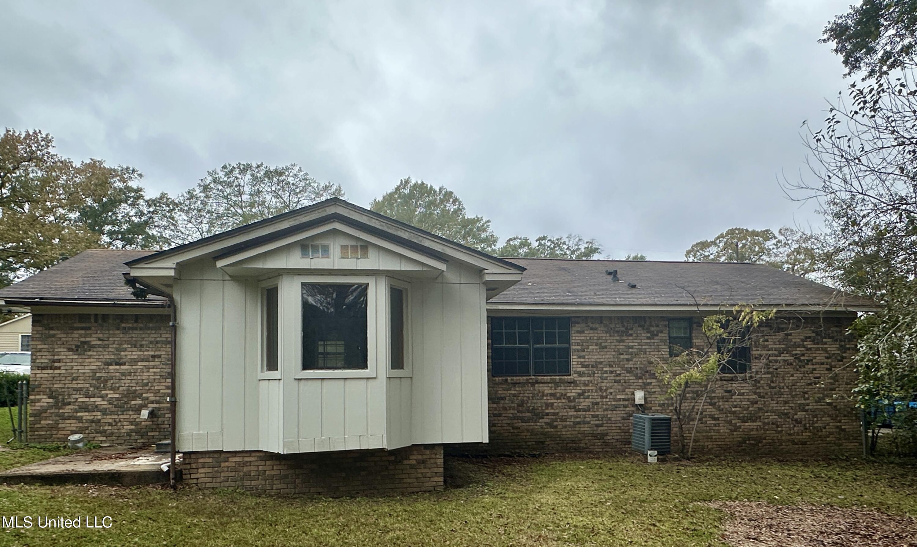 109 11th Street McComb, MS 39648 - Photo 16 of 17 IMG_9124