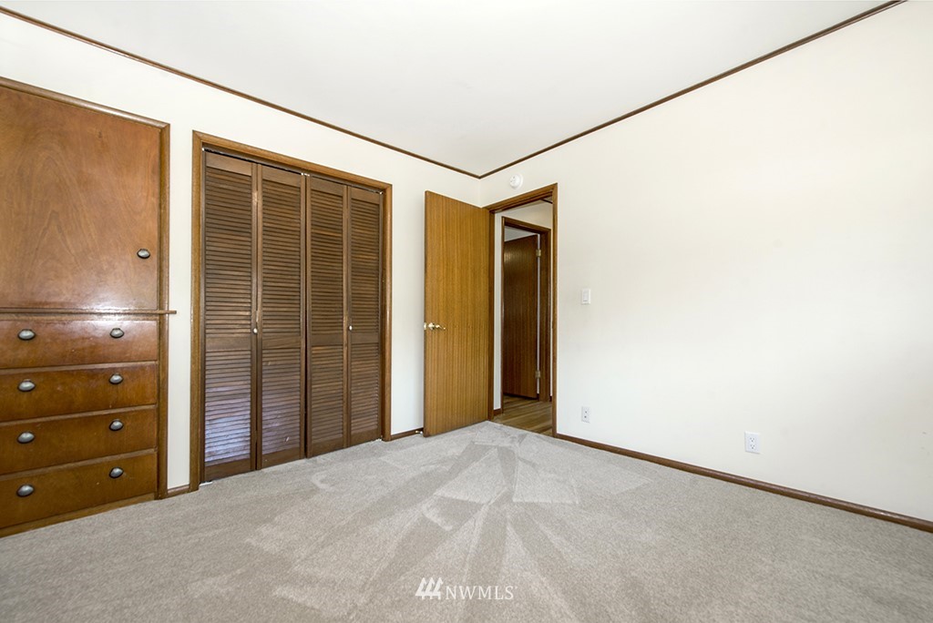 439 Renton Avenue South Renton, WA 98057 - Photo 15 of 31