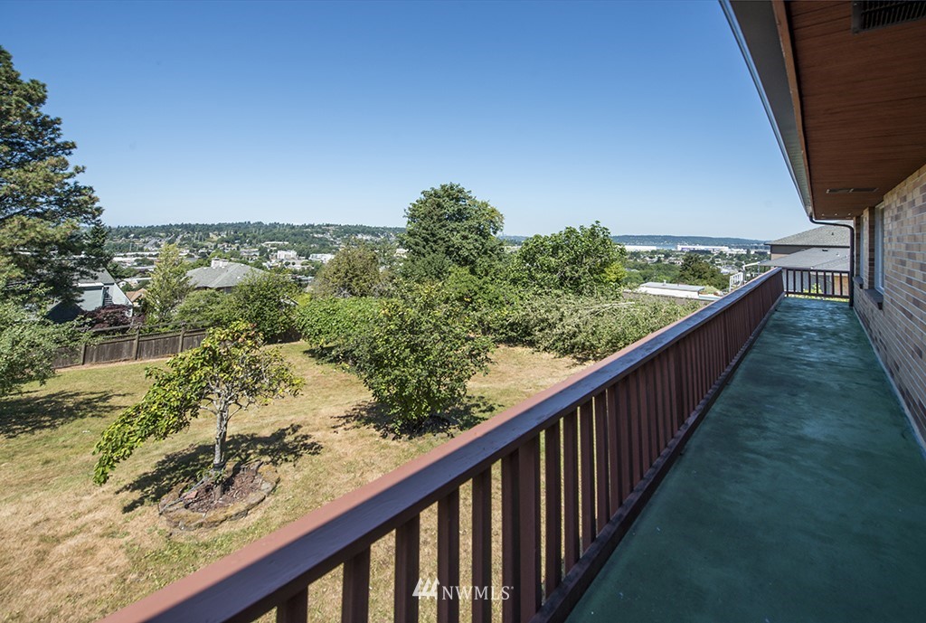439 Renton Avenue South Renton, WA 98057 - Photo 25 of 31