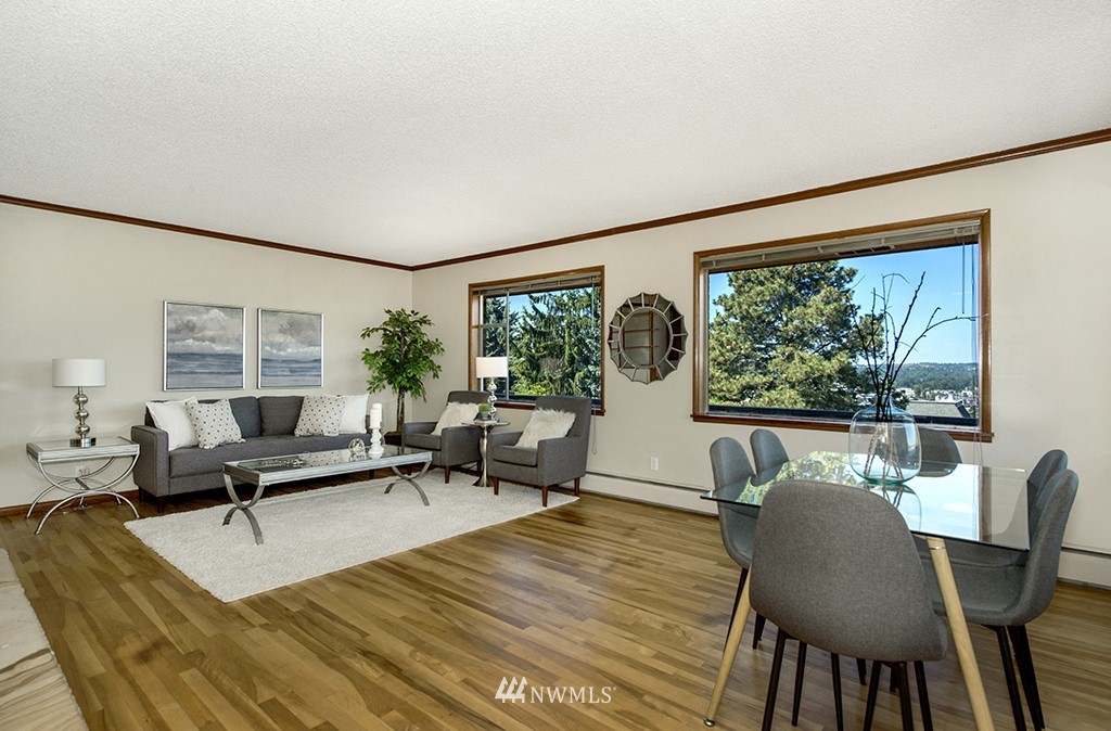 439 Renton Avenue South Renton, WA 98057 - Photo 6 of 31
