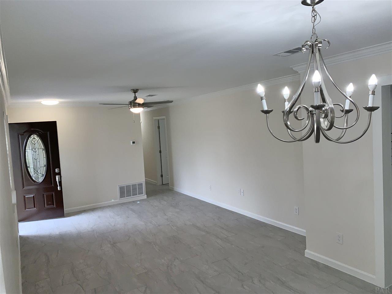 908 Decatur Avenue Pensacola, FL 32507 - Photo 5 of 22 Gallery Image 5