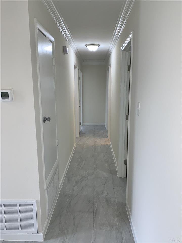 908 Decatur Avenue Pensacola, FL 32507 - Photo 6 of 22 Gallery Image 6