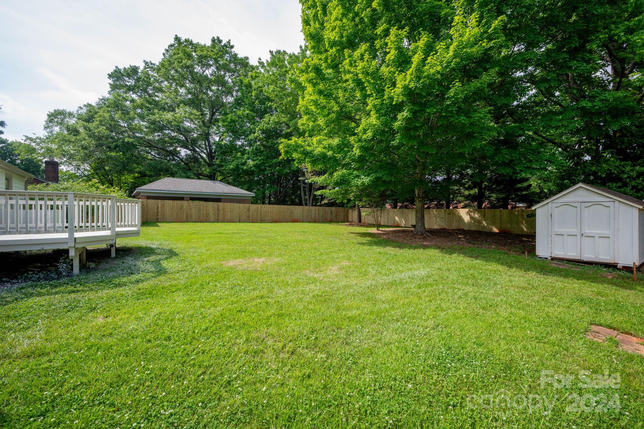 5927 Portburn Road Charlotte, NC 28211 - Photo 24 of 26 Gallery Image 24