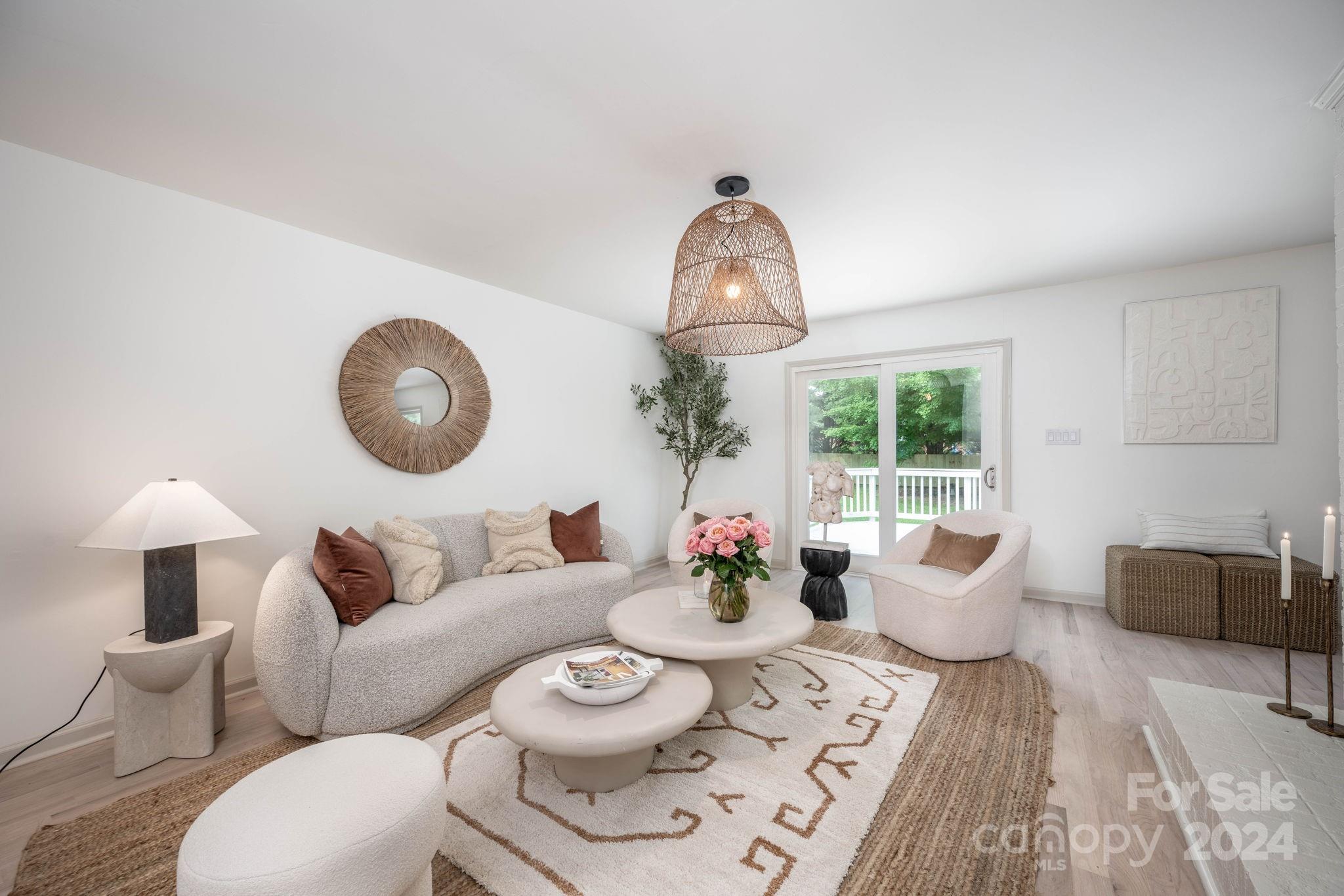 5927 Portburn Road Charlotte, NC 28211 - Photo 4 of 26 Gallery Image 4