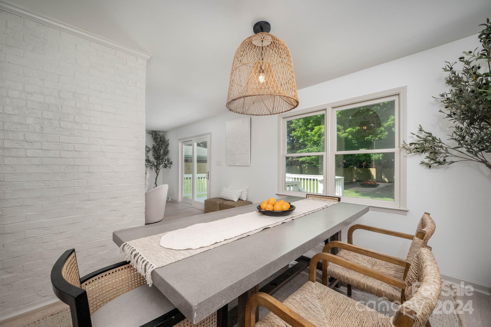 5927 Portburn Road Charlotte, NC 28211 - Photo 6 of 26 Gallery Image 6