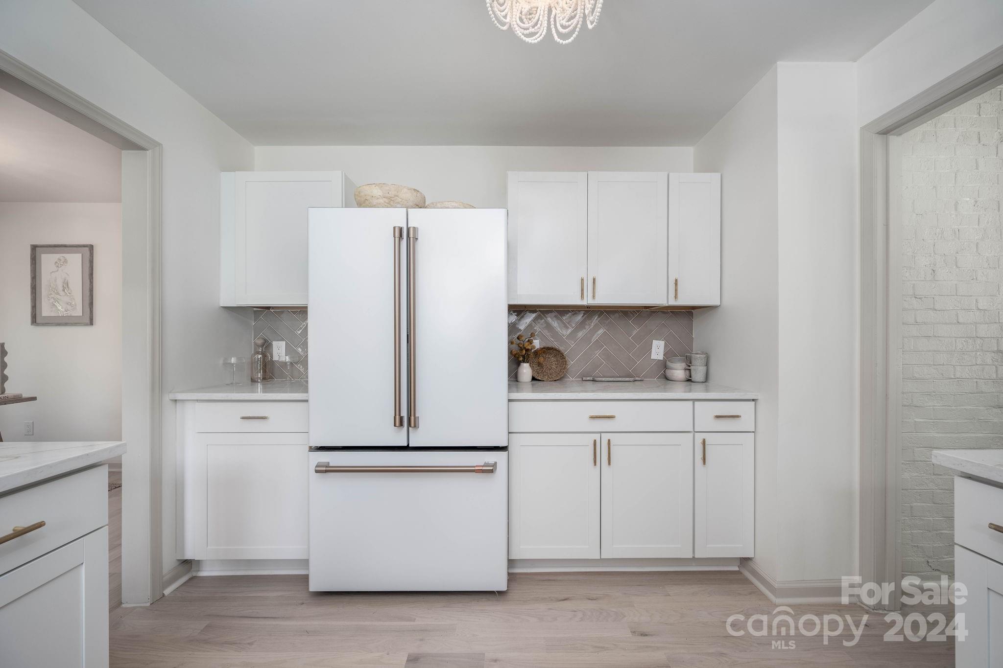5927 Portburn Road Charlotte, NC 28211 - Photo 10 of 26 Gallery Image 10