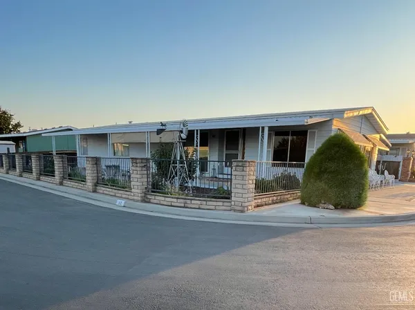 $98,000 | Undisclosed Address, Bakersfield, CA 93308