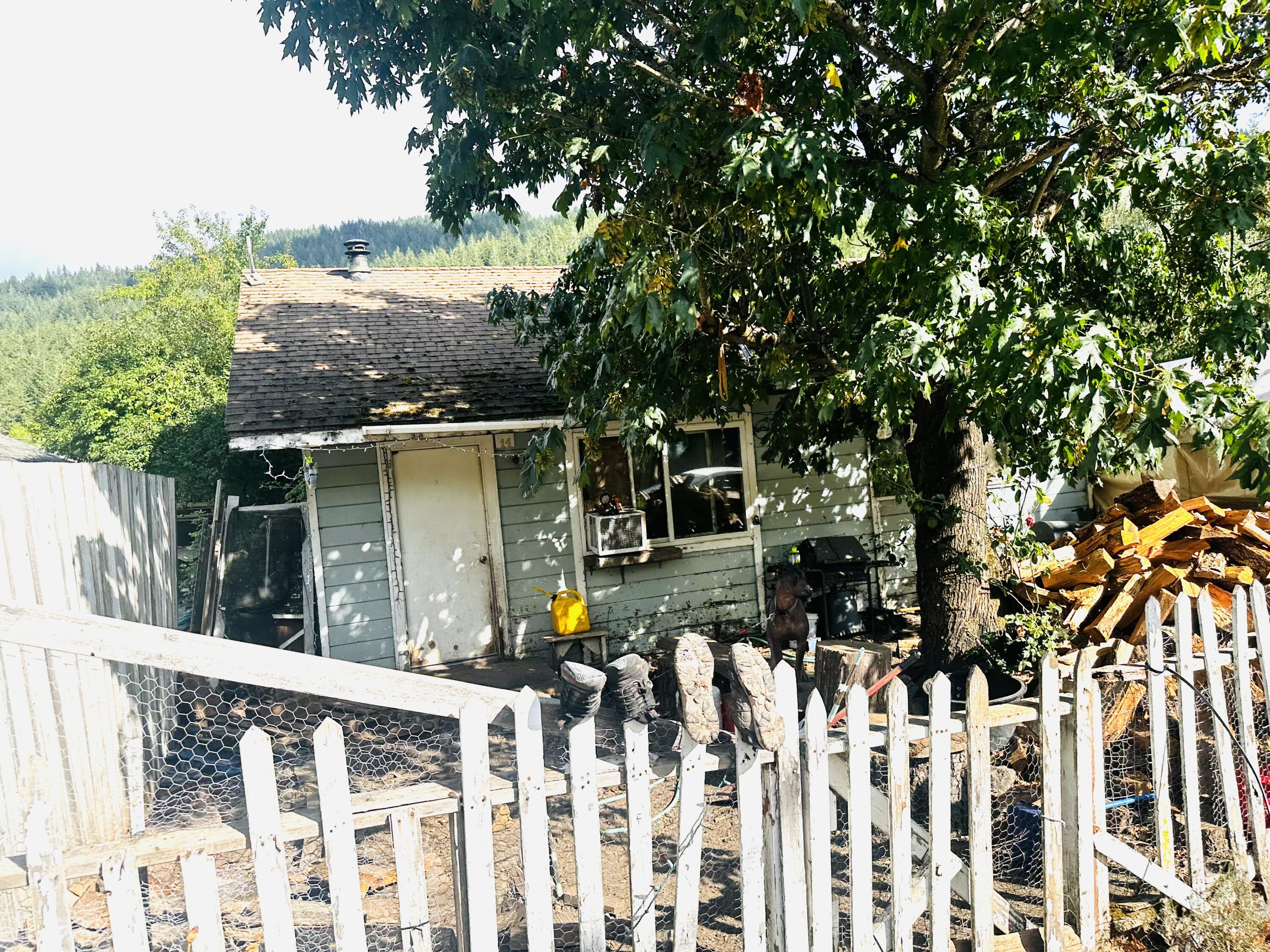 38819 Kneeland Road Bridgeville, CA 95526 - Photo 14 of 14