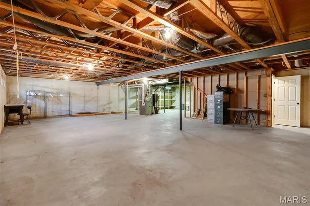 $285,900 | 155 Southern Oaks Drive, Unit 7A, St. Charles, MO 63303