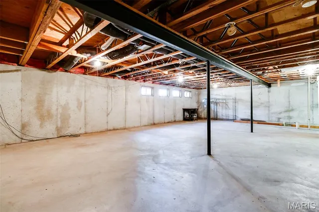 $285,900 | 155 Southern Oaks Drive, Unit 7A, St. Charles, MO 63303