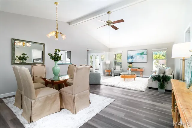 $285,900 | 155 Southern Oaks Drive, Unit 7A, St. Charles, MO 63303