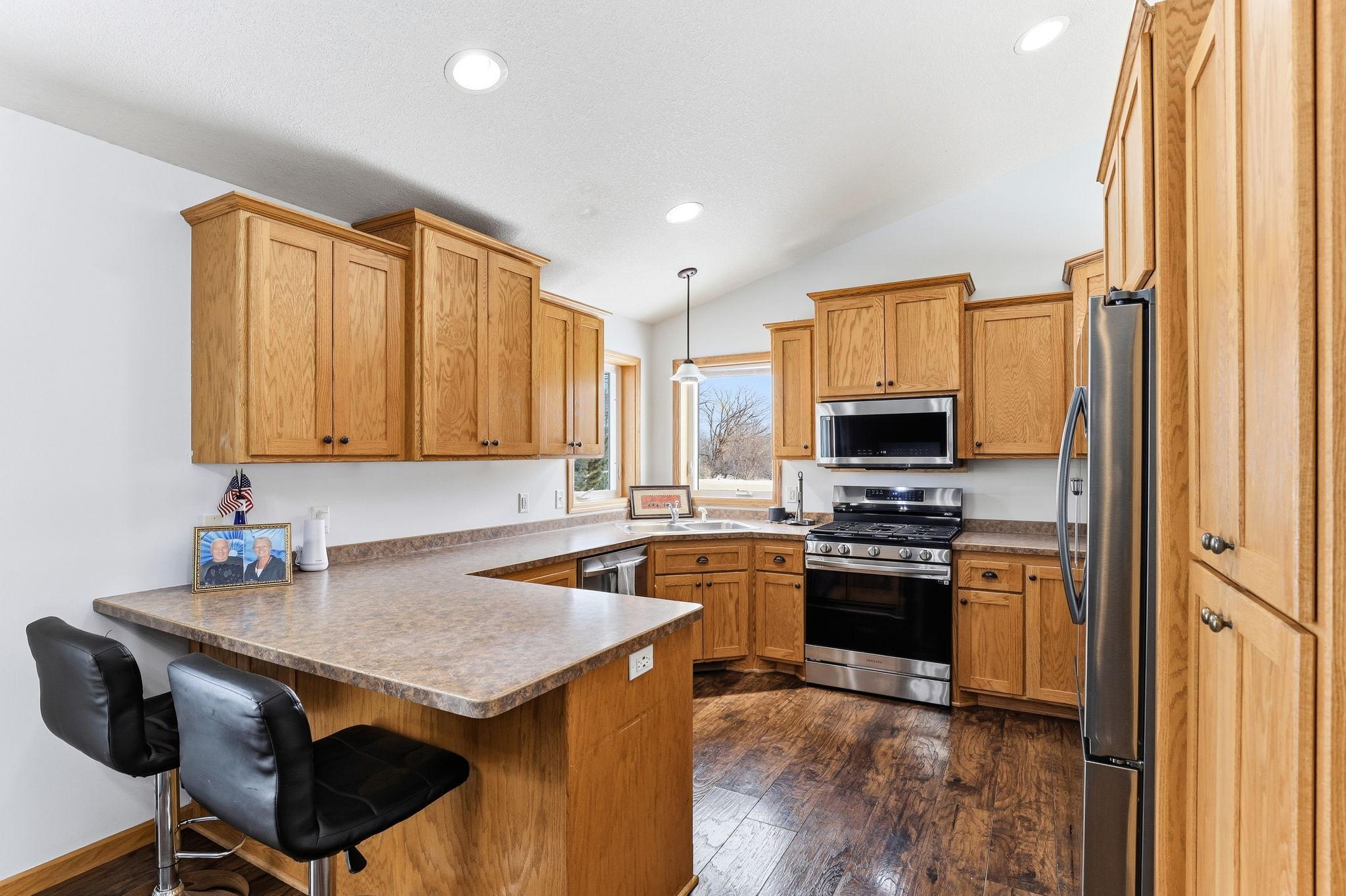 15732 100th Street Southeast Becker, MN 55308 - Photo 8 of 29