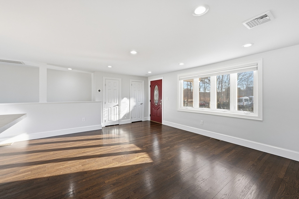 20 Mulhall Drive Ashland, MA 01721 - Photo 11 of 36