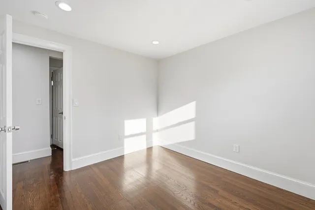 $889,000 | 20 Mulhall Drive, Ashland, MA 01721