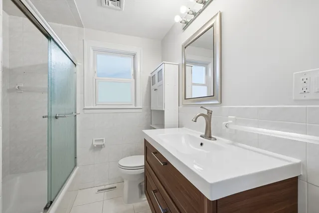 $889,000 | 20 Mulhall Drive, Ashland, MA 01721