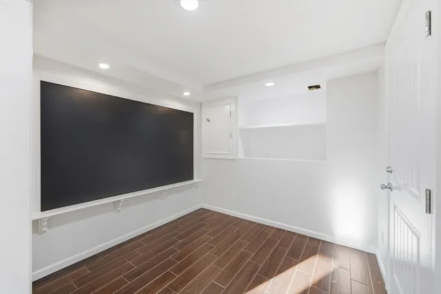 $889,000 | 20 Mulhall Drive, Ashland, MA 01721