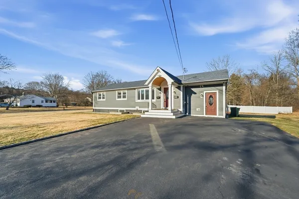 $889,000 | 20 Mulhall Drive, Ashland, MA 01721