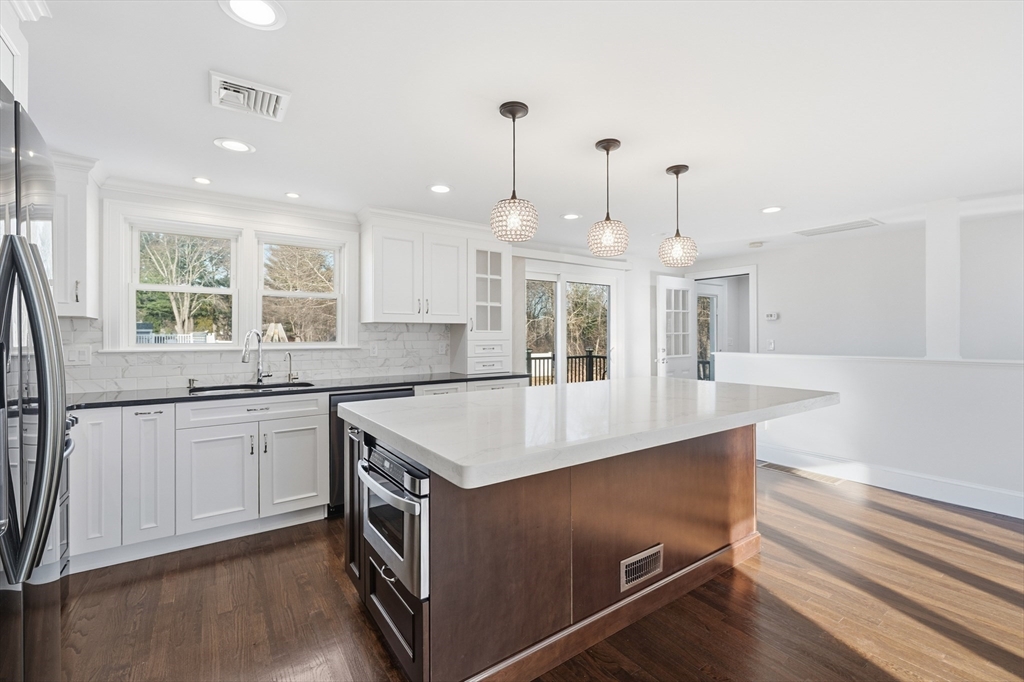 20 Mulhall Drive Ashland, MA 01721 - Photo 10 of 36