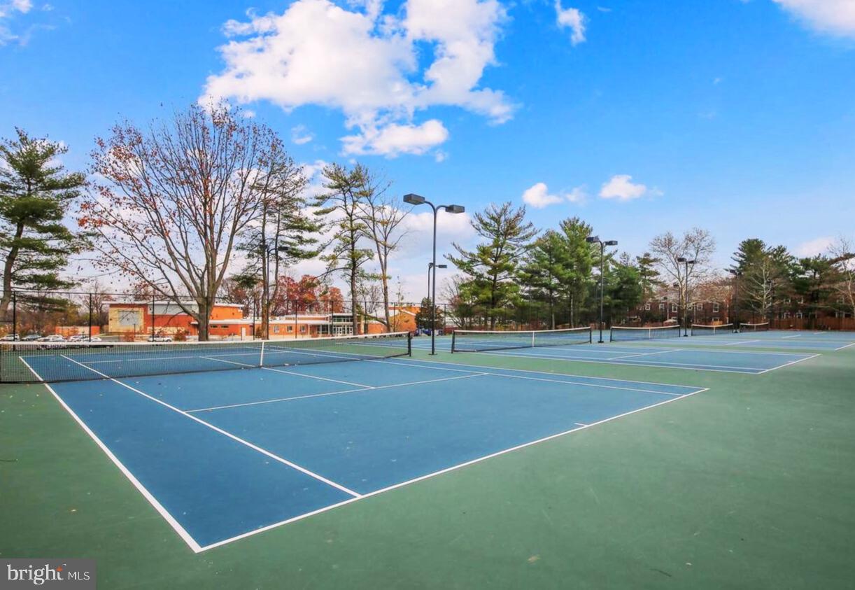 3050 South Buchanan Street, Unit A2 Arlington, VA 22206 - Photo 27 of 32 One of many tennis courts in Fairlington