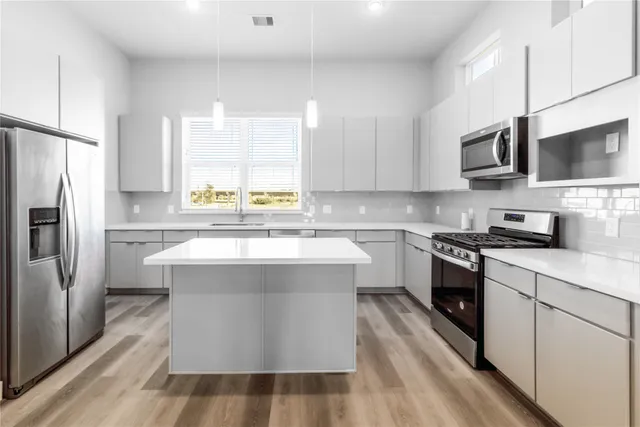 $3,000 | 1284 North Post Oak Road, Unit A, Houston, TX 77055