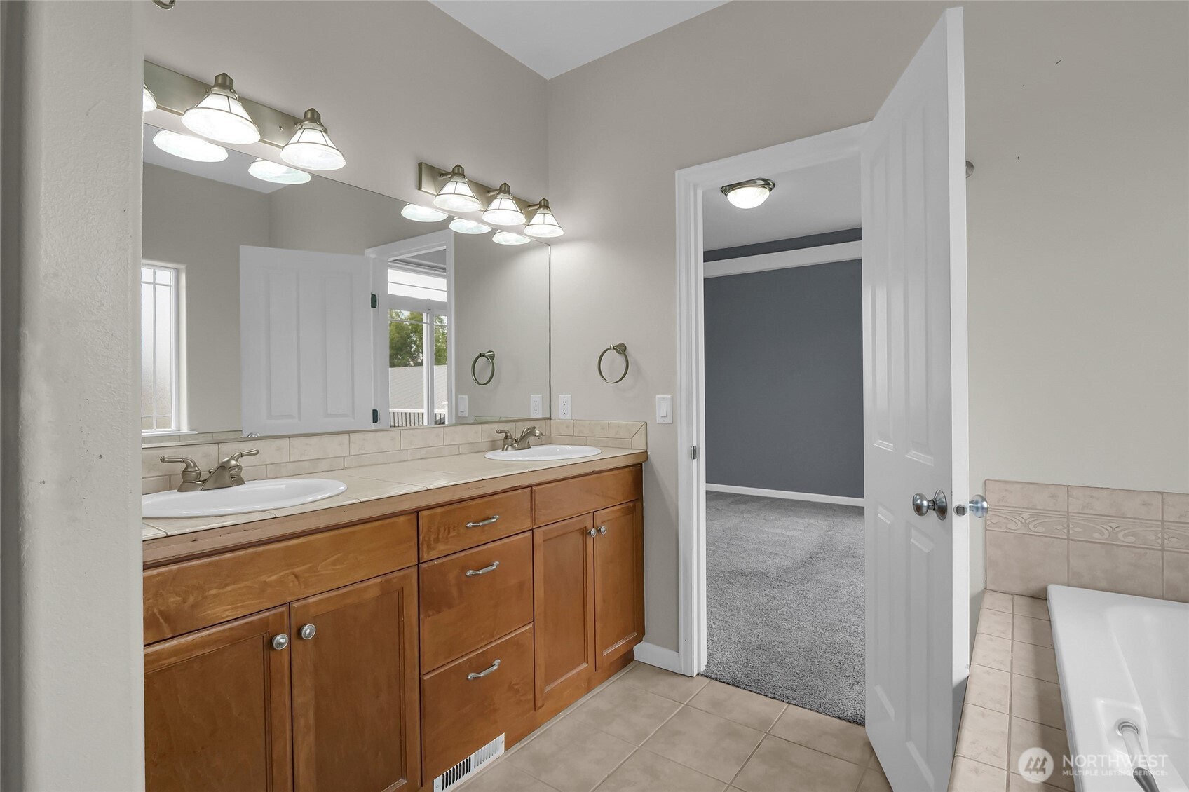 10365 Ne Road Moses Lake, WA 98837 - Photo 9 of 14 Gallery Image 9