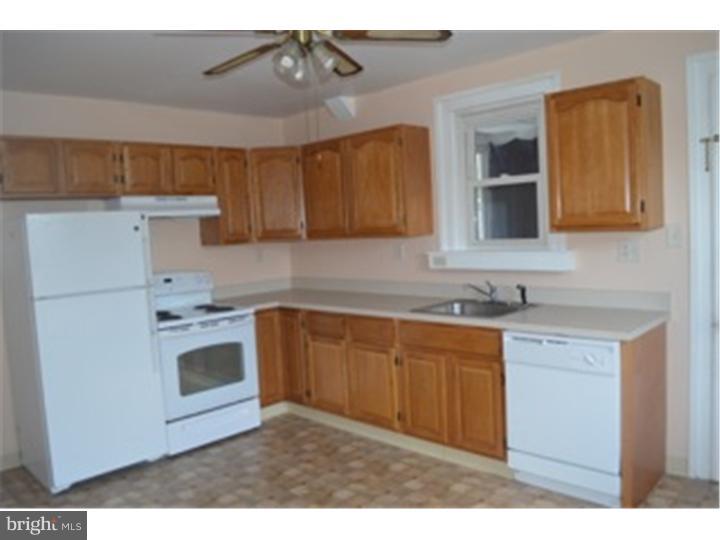 326 Reading Avenue Shillington, PA 19607 - Photo 3 of 23 Gallery Image 3
