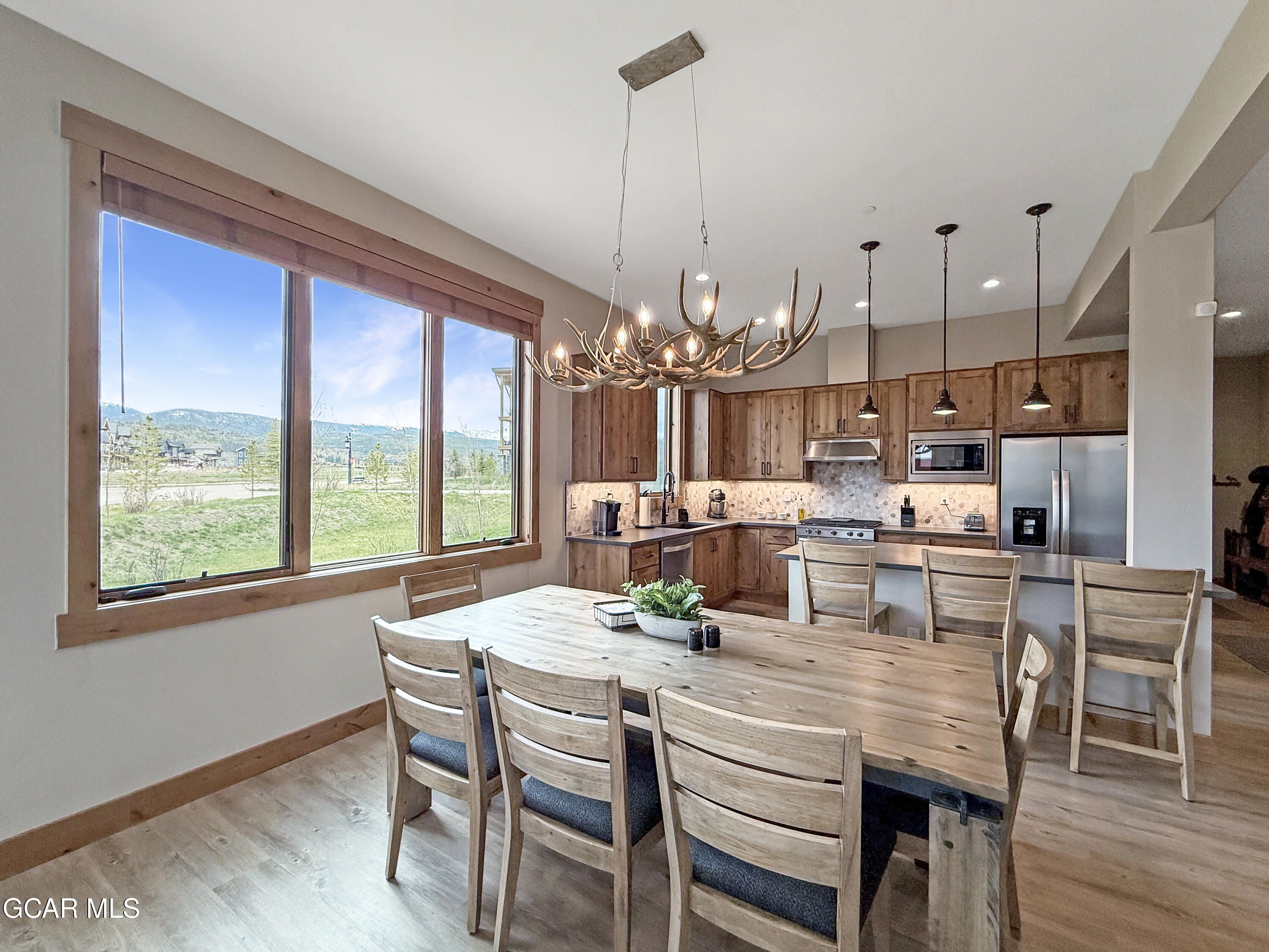 116 Springview Lane, Unit C104 Fraser, CO 80442 - Photo 22 of 45 Dining & Kitchen