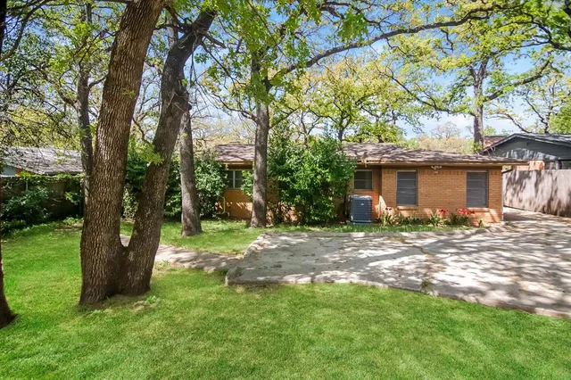 $1,805 | 6332 Norma Street, Fort Worth, TX 76112
