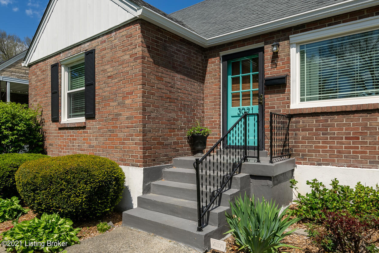 3021 Curran Road Louisville, KY 40205 - Photo 2 of 44 2 (1)
