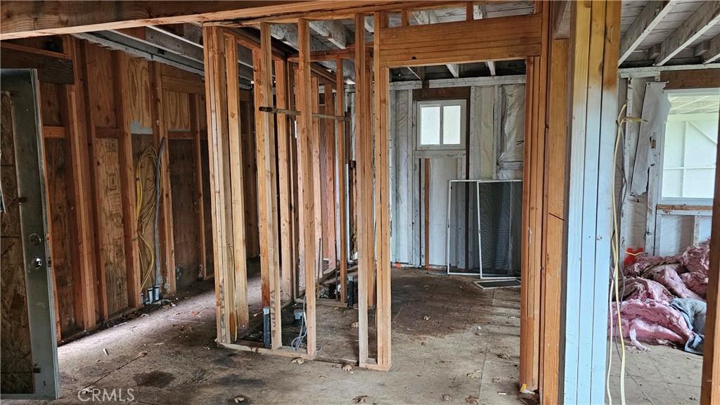 10369 Hilltop Road Middletown, CA 95461 - Photo 6 of 9