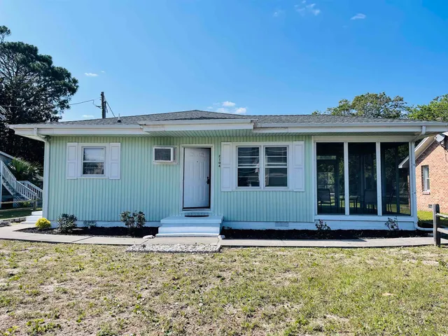 $649,900 | 2104 Perrin Drive, North Myrtle Beach, SC 29582