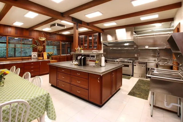 $5,330,000 | 16770 Redwood Lodge Road, Los Gatos, CA 95033