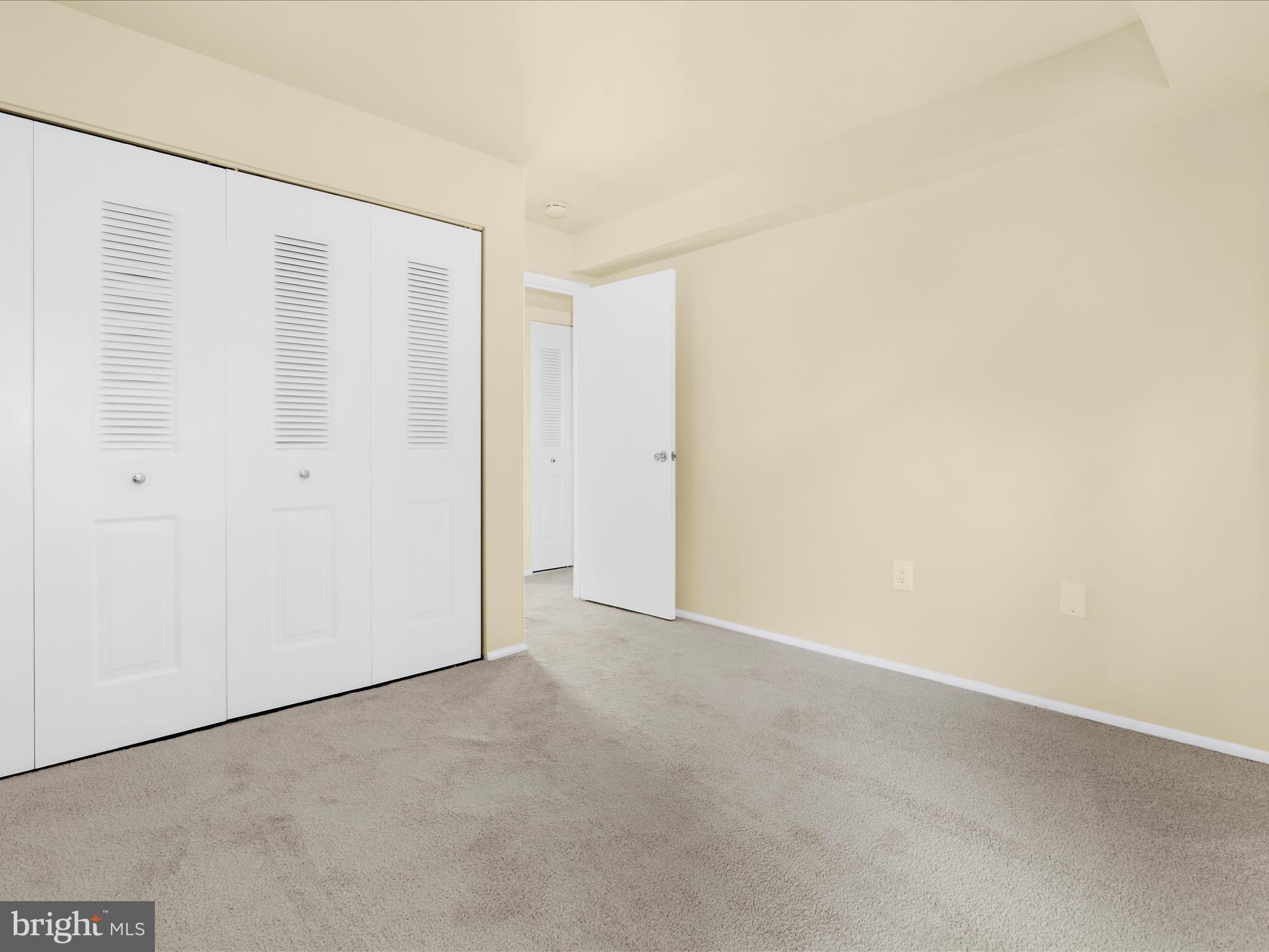 419 Christopher Avenue, Unit 131 Gaithersburg, MD 20879 - Photo 21 of 31