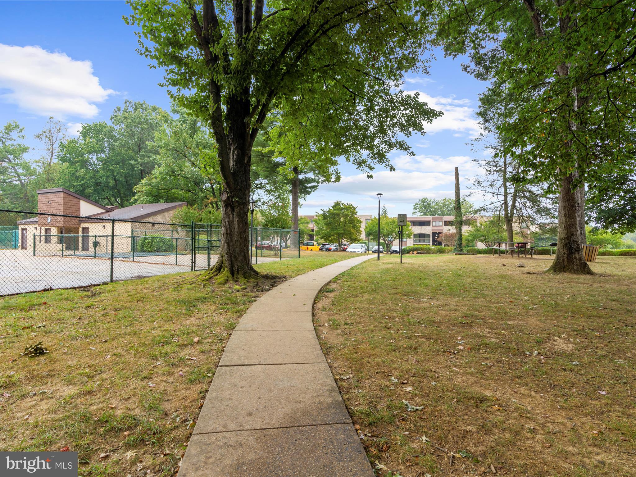 419 Christopher Avenue, Unit 131 Gaithersburg, MD 20879 - Photo 27 of 31